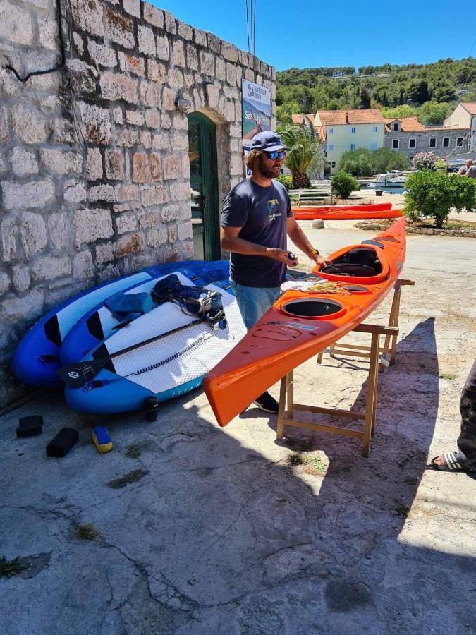 Apartmani Fortuna Zlarin Εξωτερικό φωτογραφία